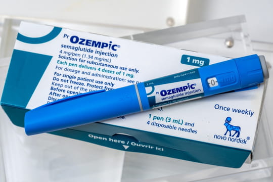 découvrez comment ozempic et wegovy peuvent vous aider dans votre parcours de perte de poids. analyse des mécanismes, témoignages et conseils pour une utilisation efficace.