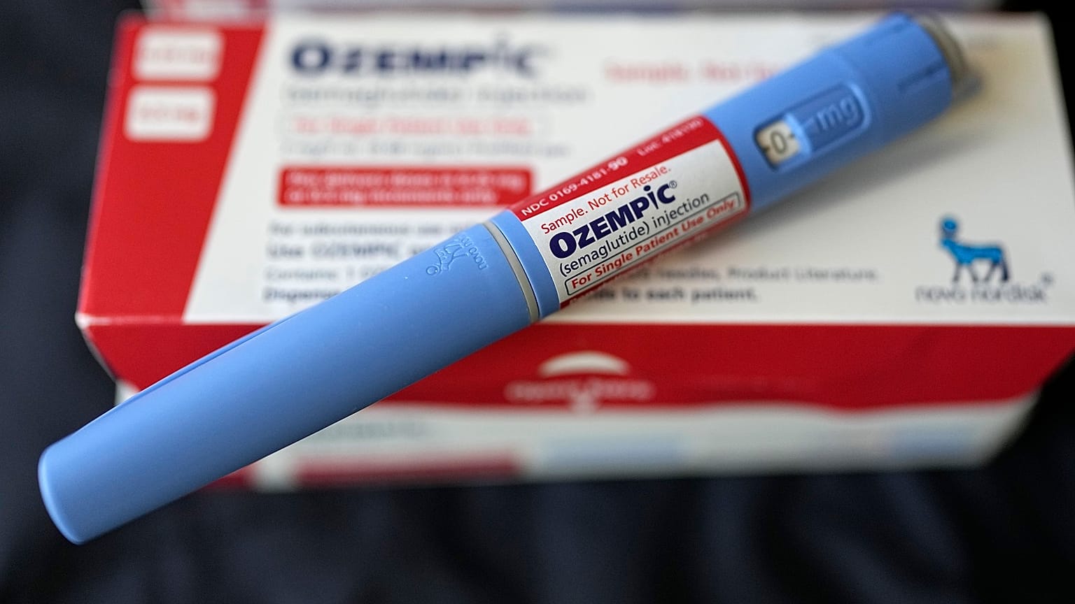 découvrez les dangers potentiels liés aux médicaments de perte de poids : une étude met en lumière le risque accru de décès cardiaque associé à leur utilisation. informez-vous sur les précautions à prendre.